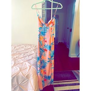 Floral print maxi dress